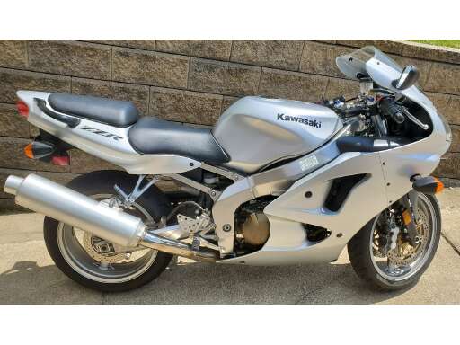 32 Kawasaki Zzr 600 Motorcycles For Sale Cycle Trader