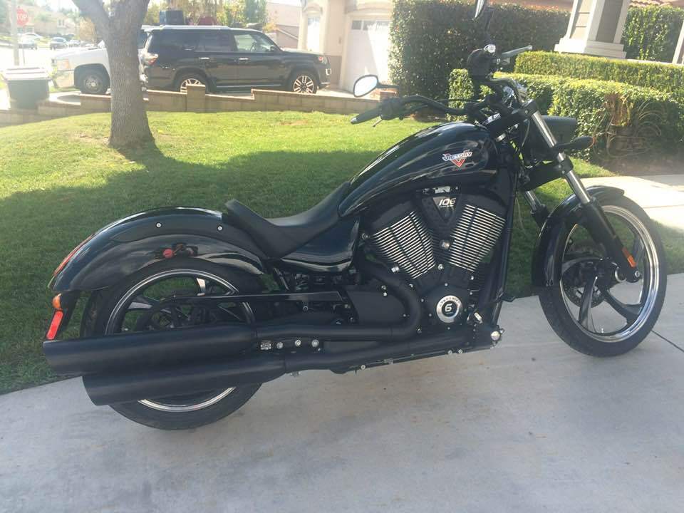 victory vegas 8 ball fairing
