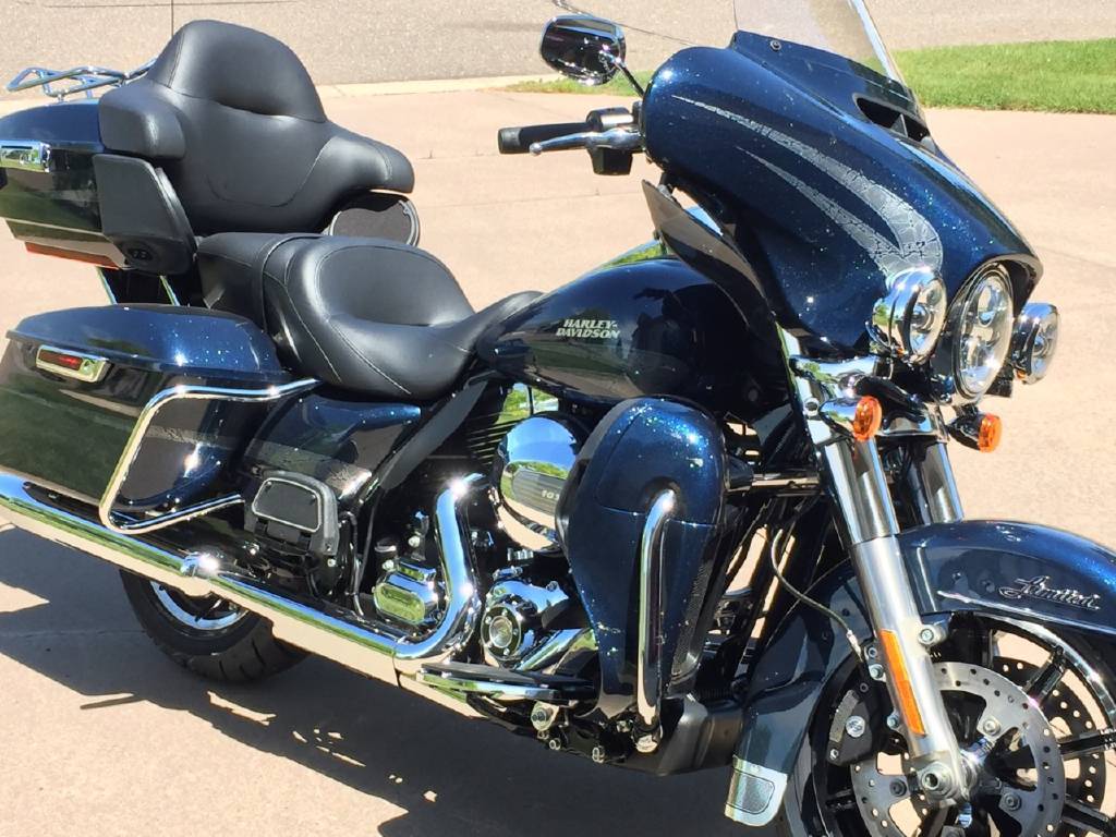 2016 HarleyDavidson ELECTRA GLIDE ULTRA LIMITED, Bloomer WI