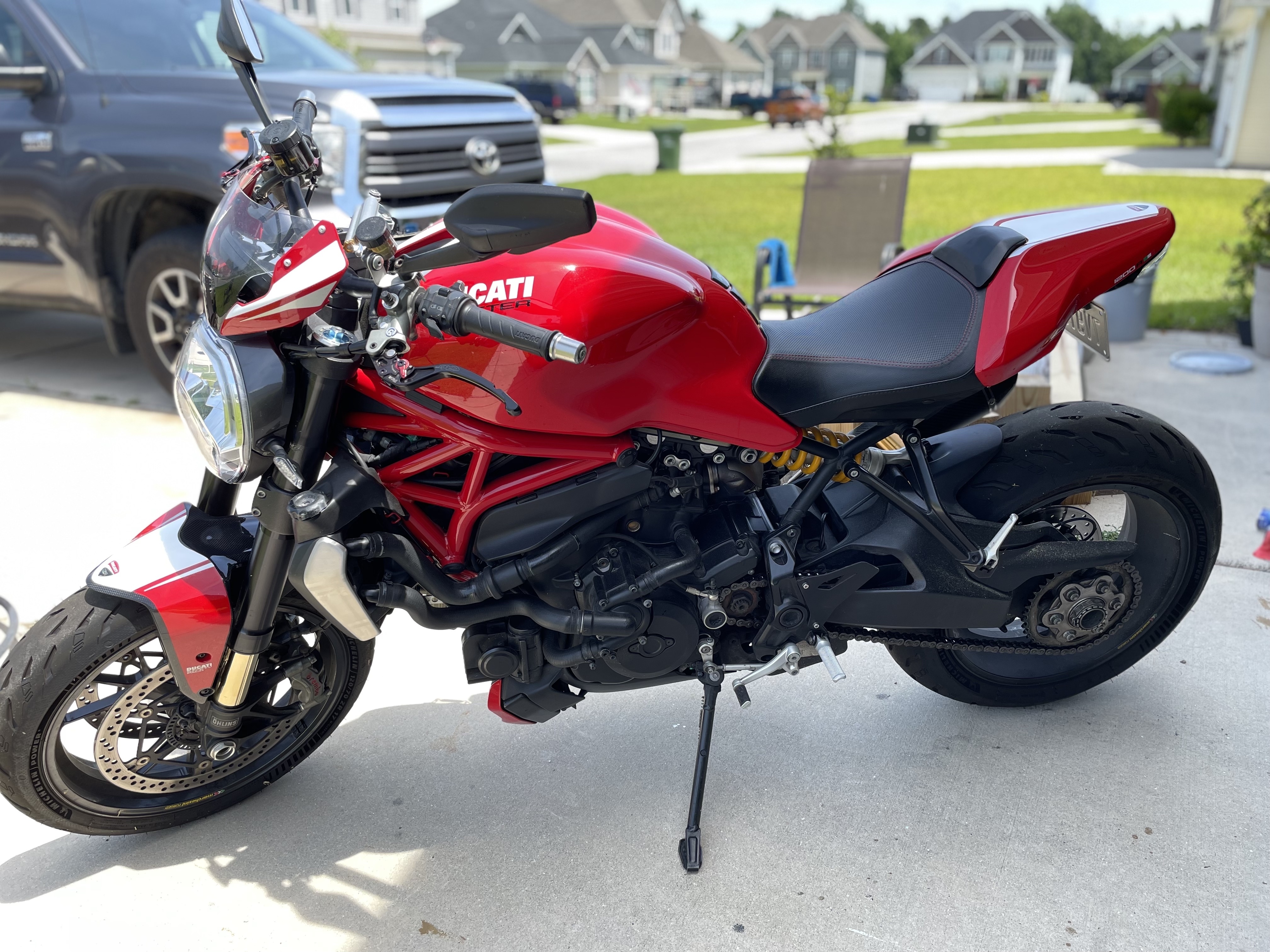 Fayetteville, NC - Monster For Sale 
