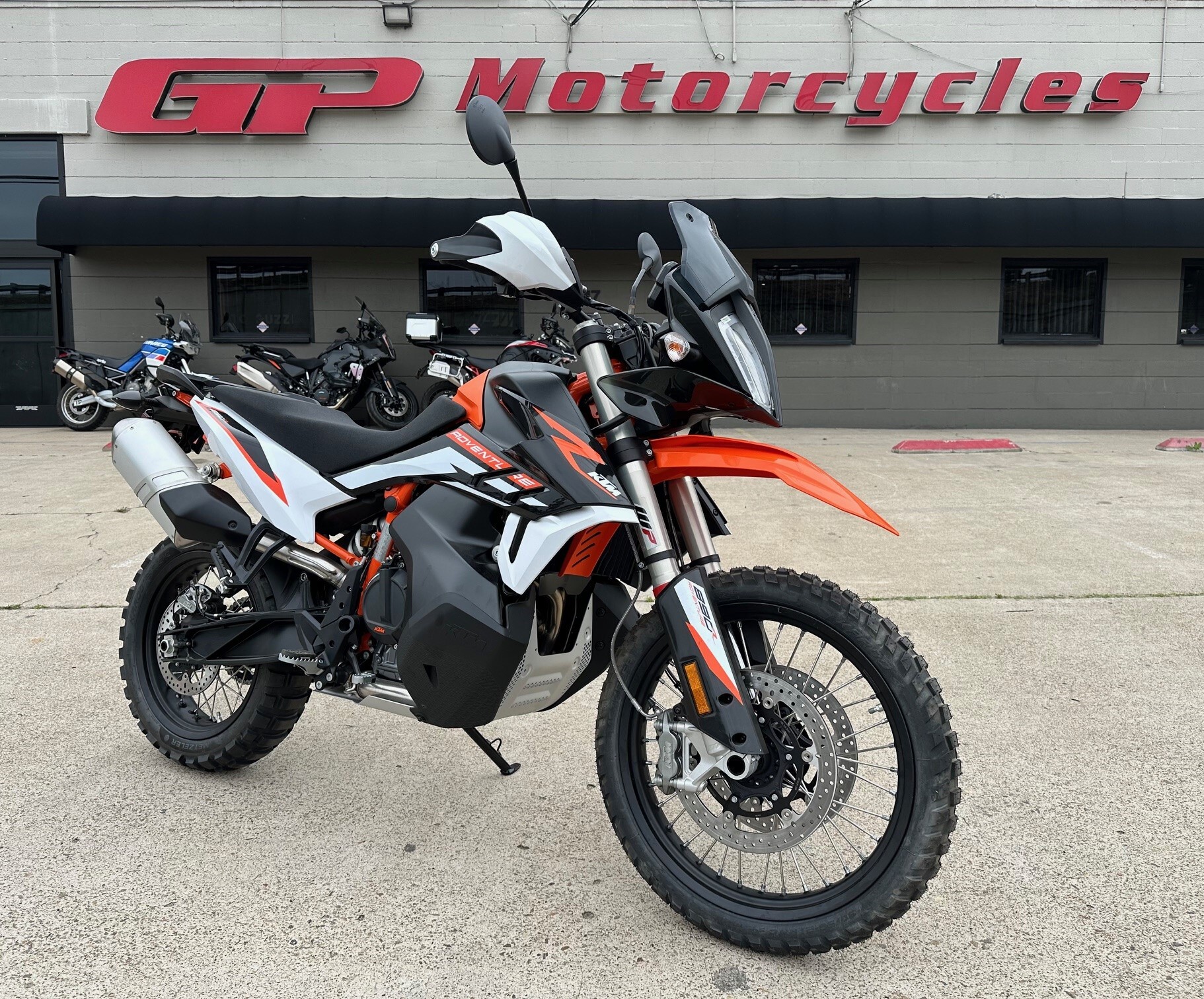 2022 KTM 890 ADVENTURE R