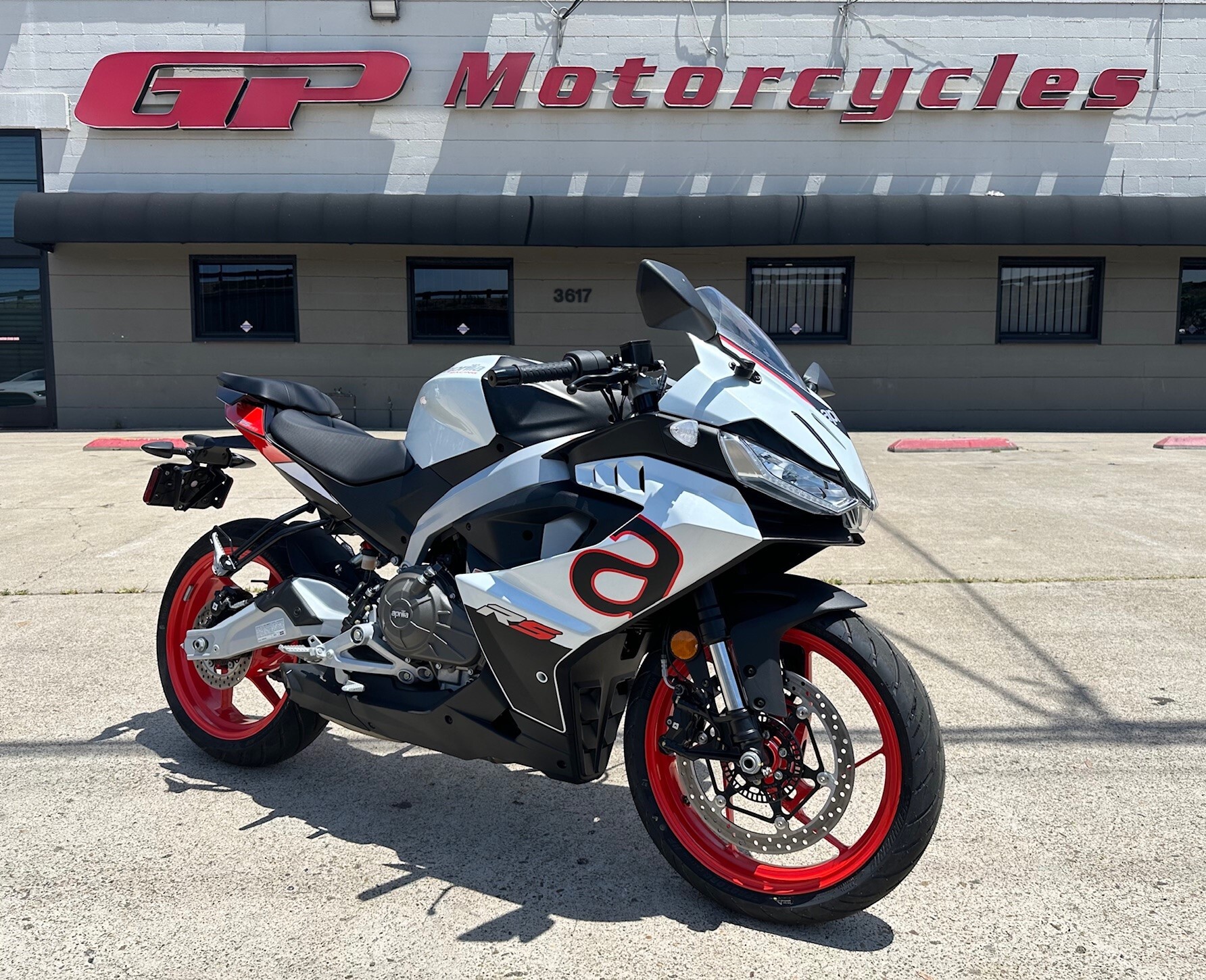 2025 APRILIA RS 457