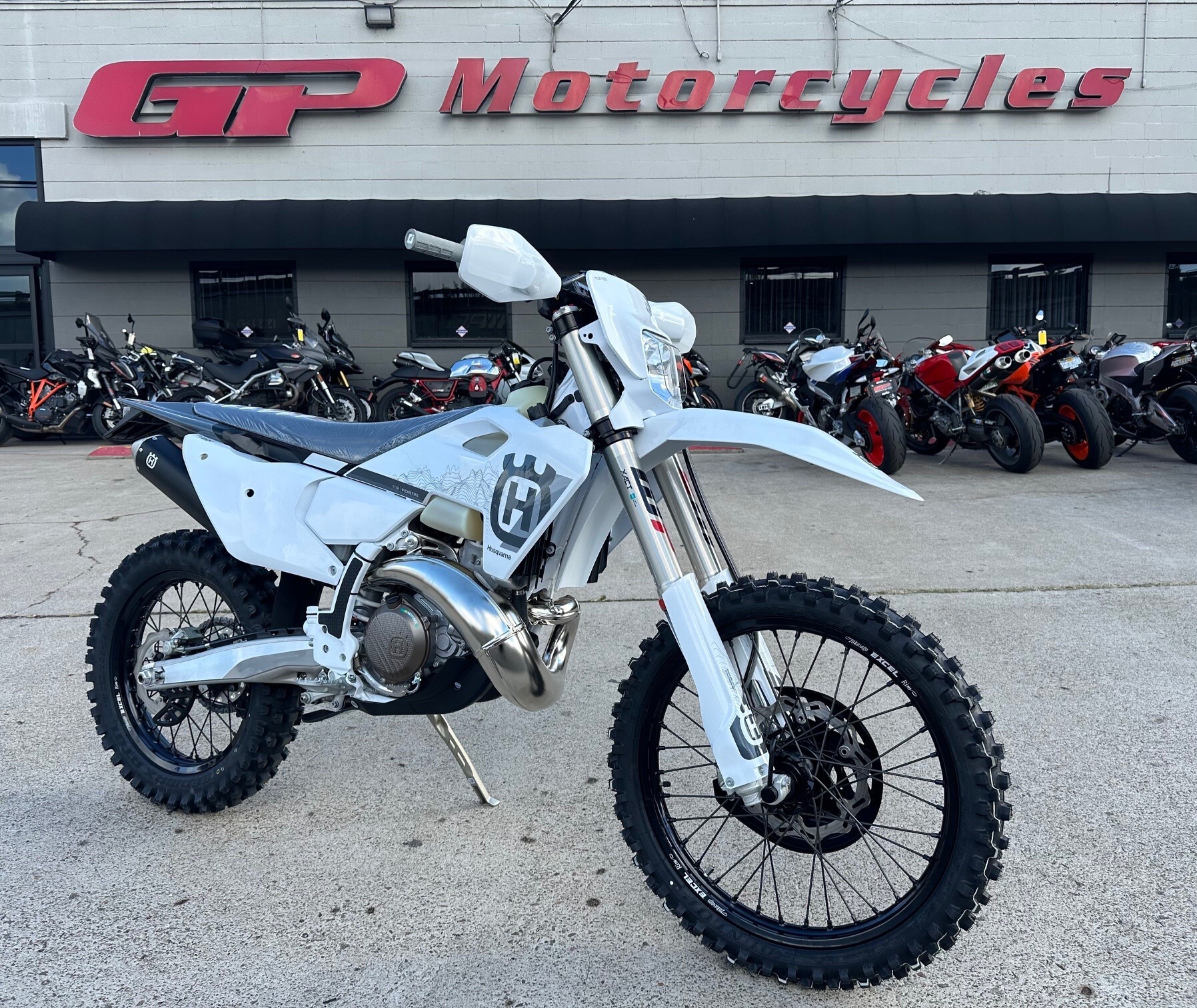 2025 HUSQVARNA TE 300 PRO