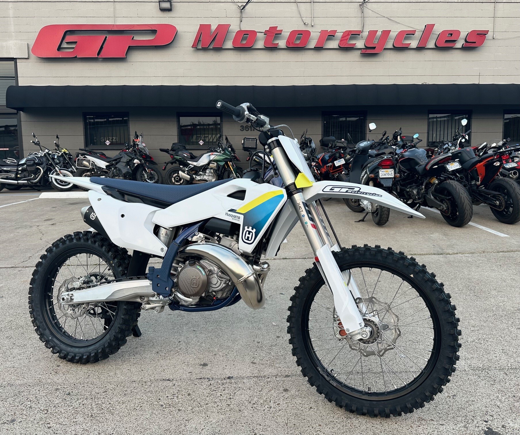 2025 HUSQVARNA TC 300