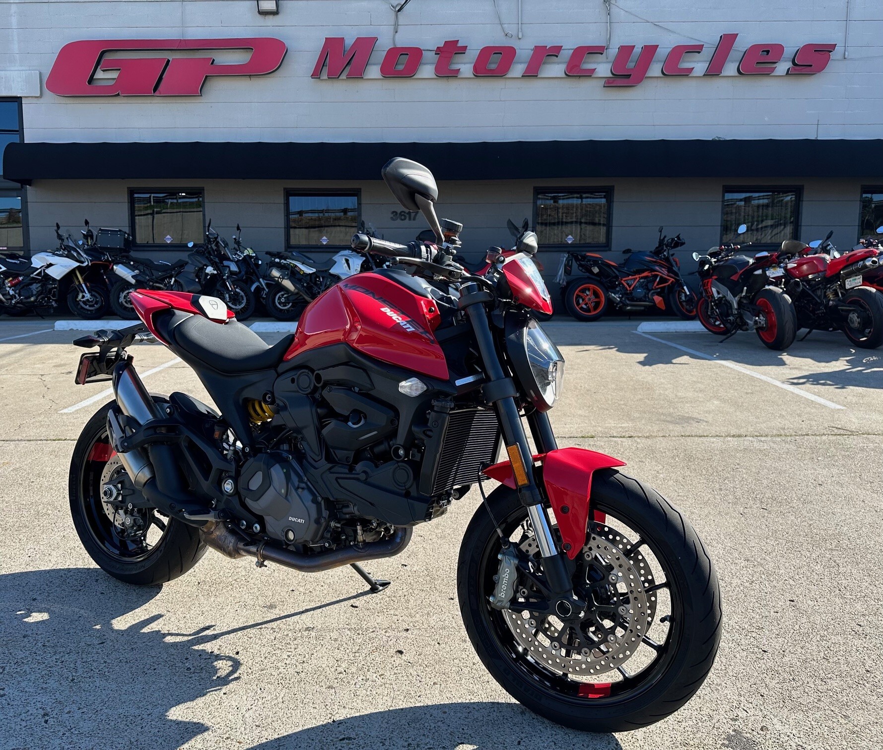 2024 DUCATI MONSTER 937+
