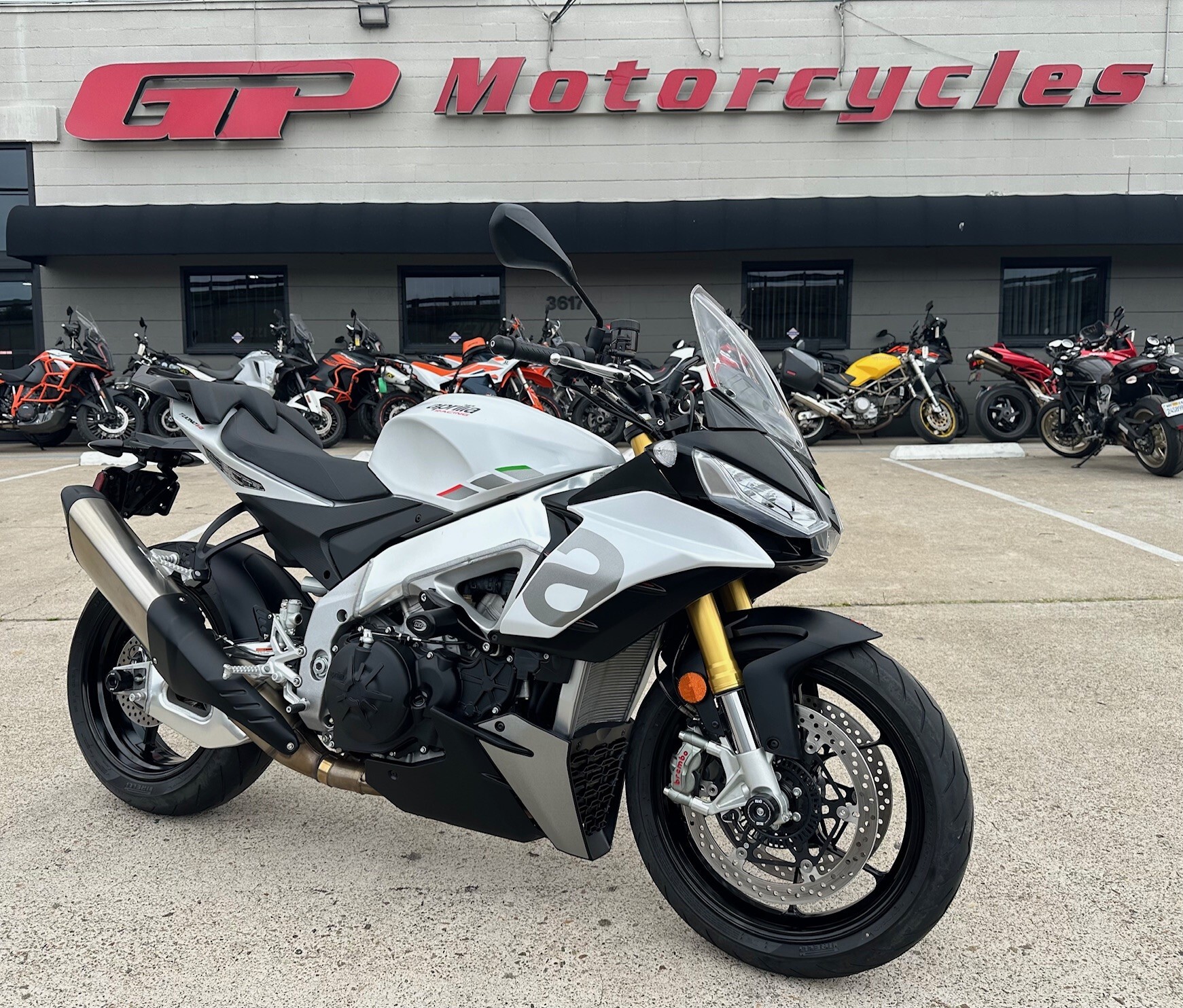 2021 APRILIA TUONO V4 1100