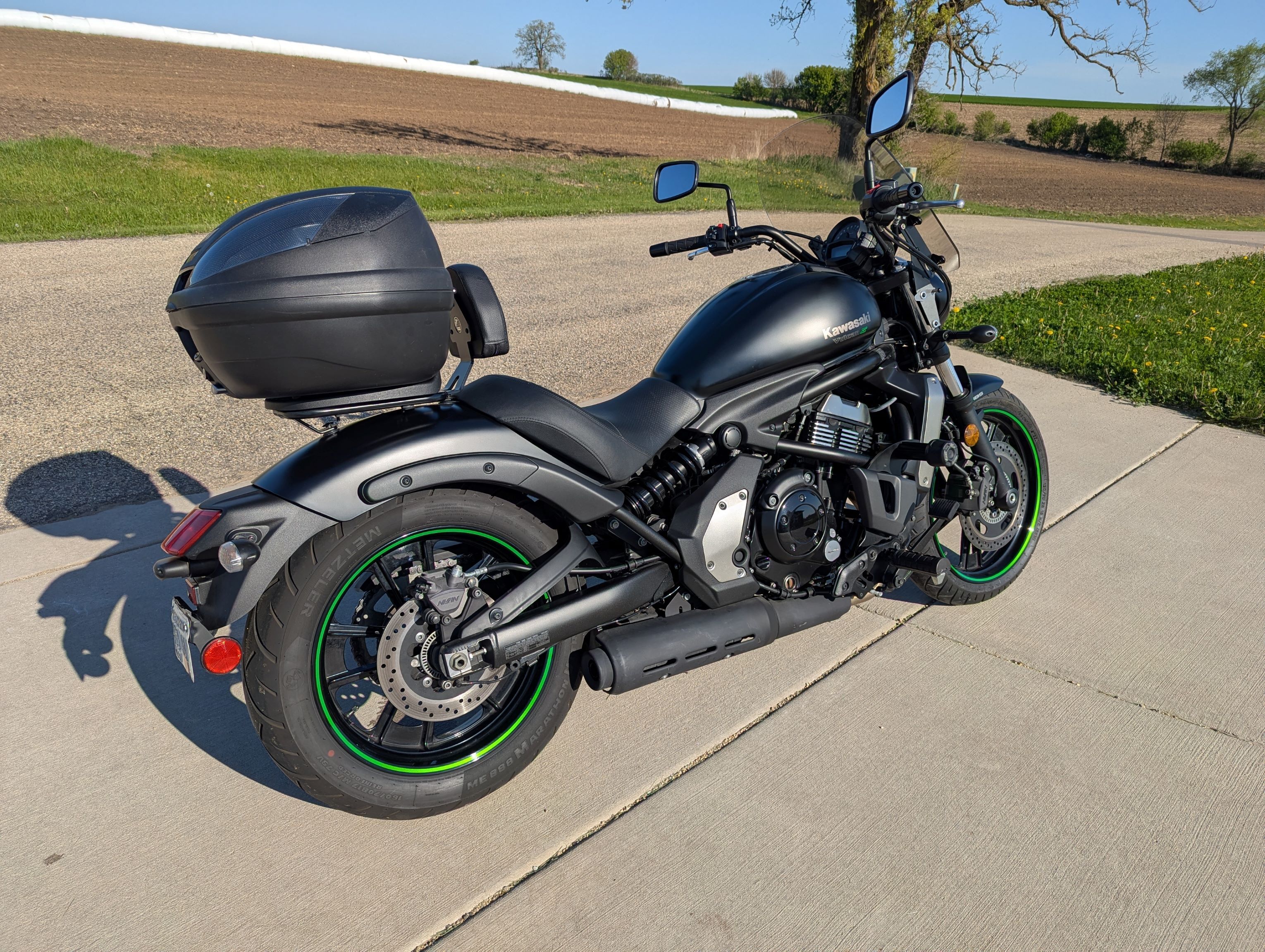【S】 2004 Kawasaki ZX-10R Review | MCNews