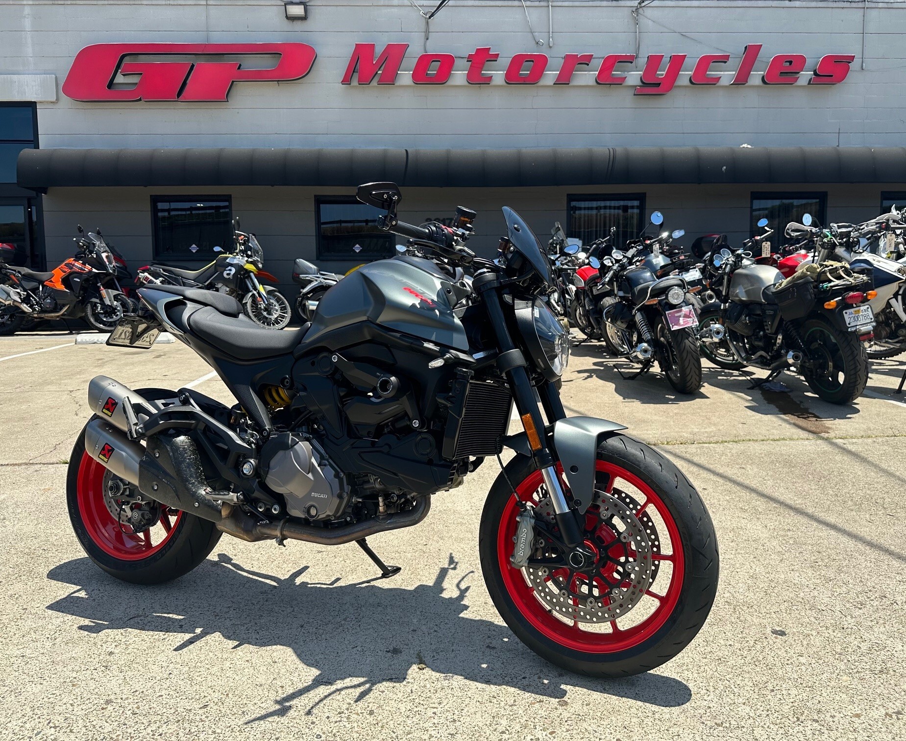 2022 DUCATI MONSTER 937 PLUS