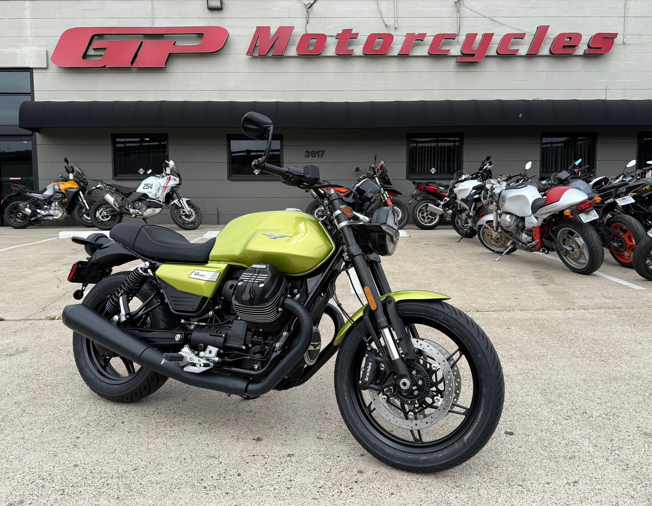 2026 MOTO GUZZI V7 SPORT