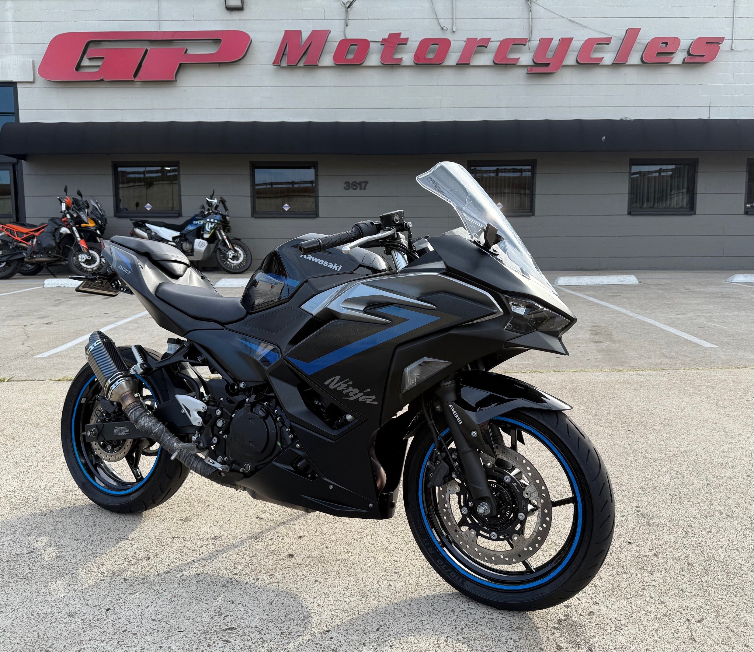 2025 KAWASAKI NINJA 500 SE ABS