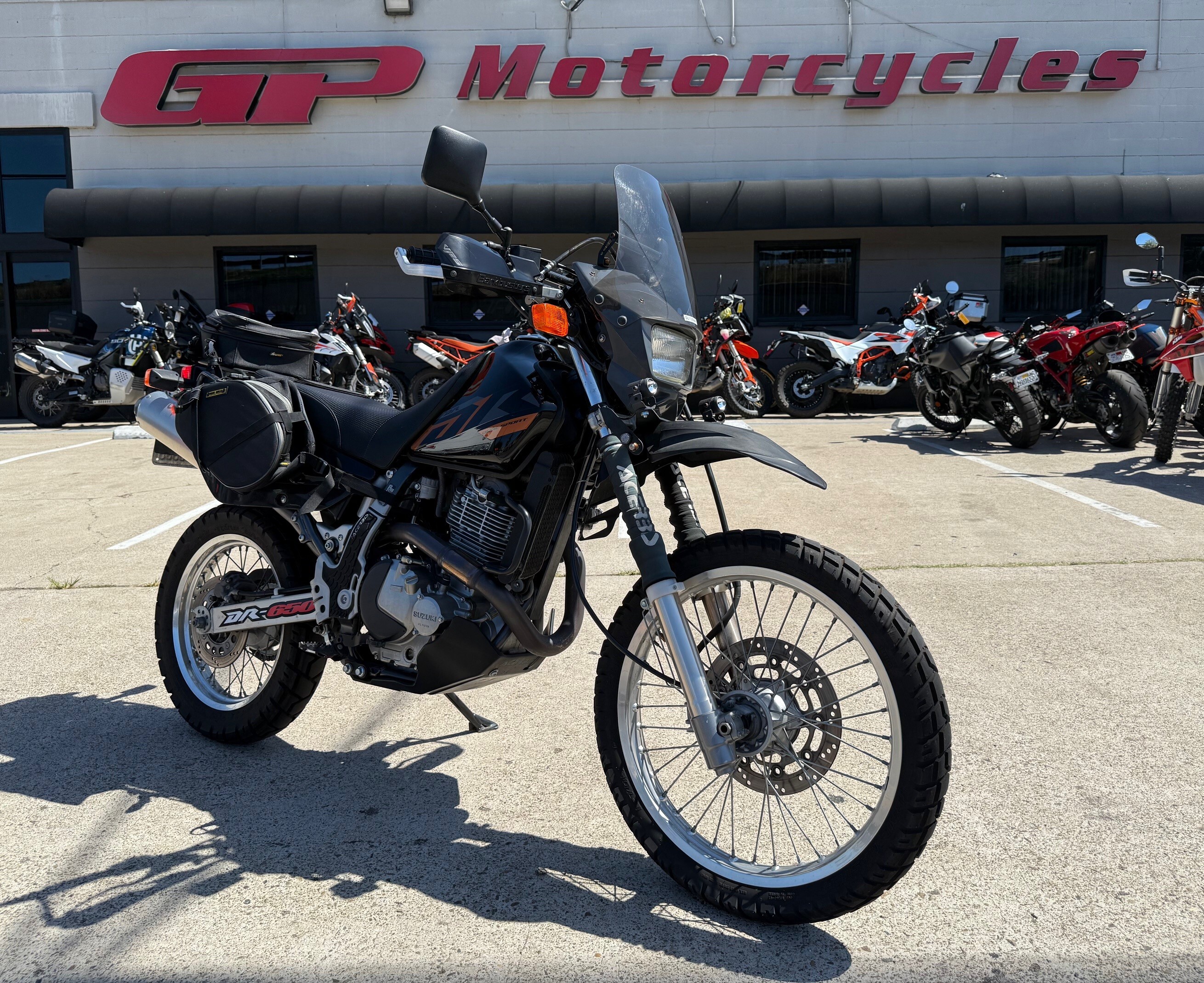 2023 SUZUKI DR 650 S