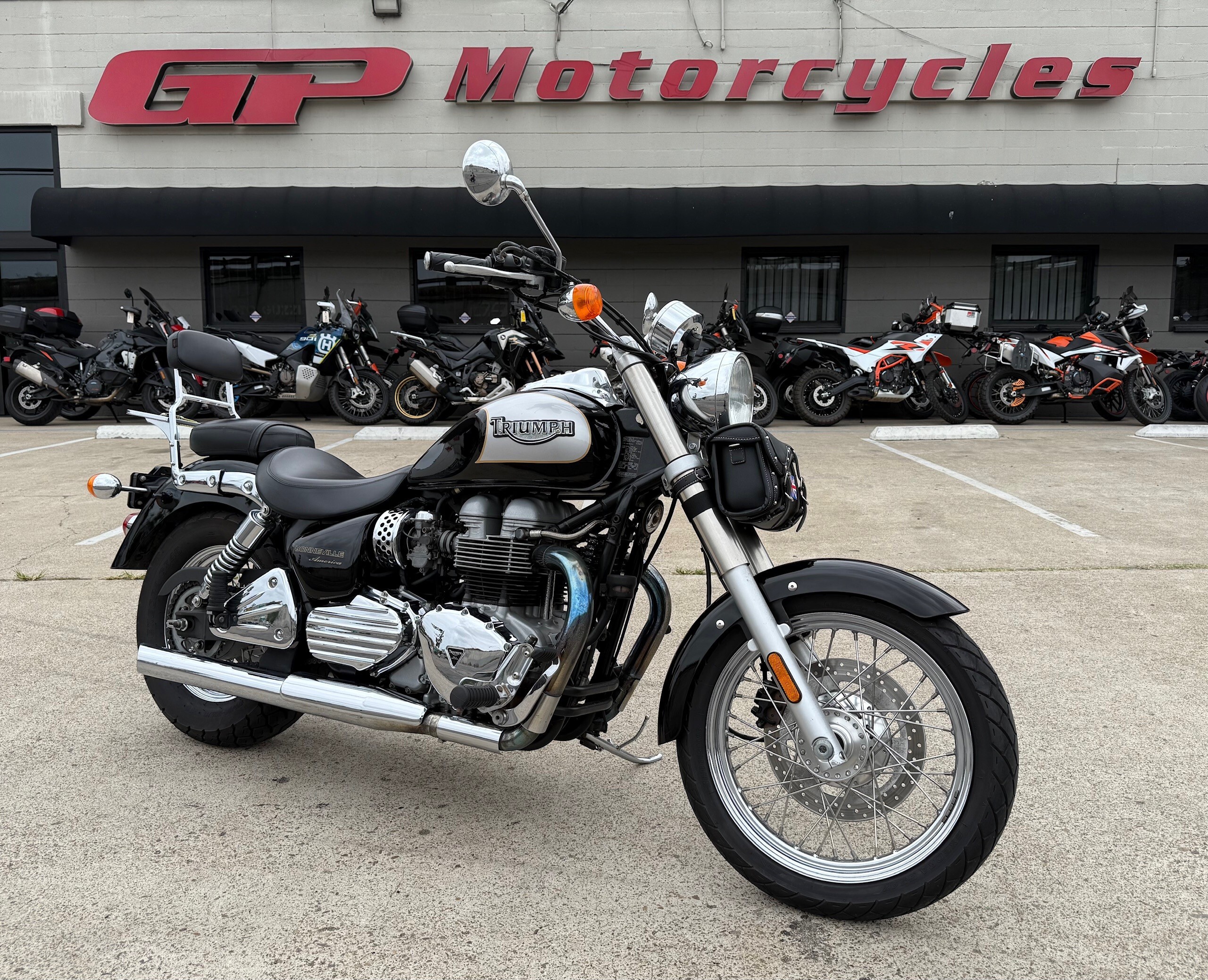 2002 TRIUMPH AMERICA