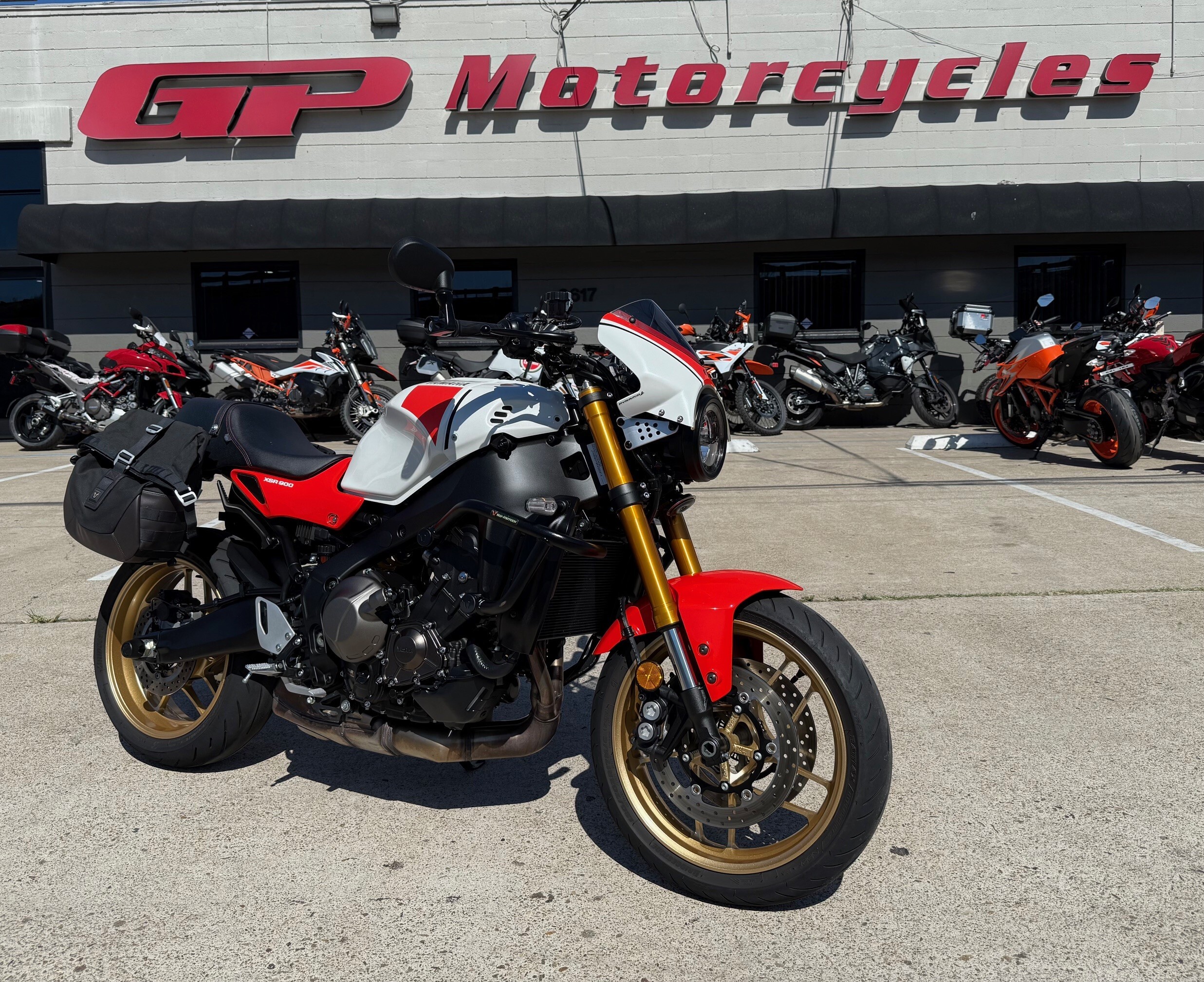 2024 YAMAHA XSR 900