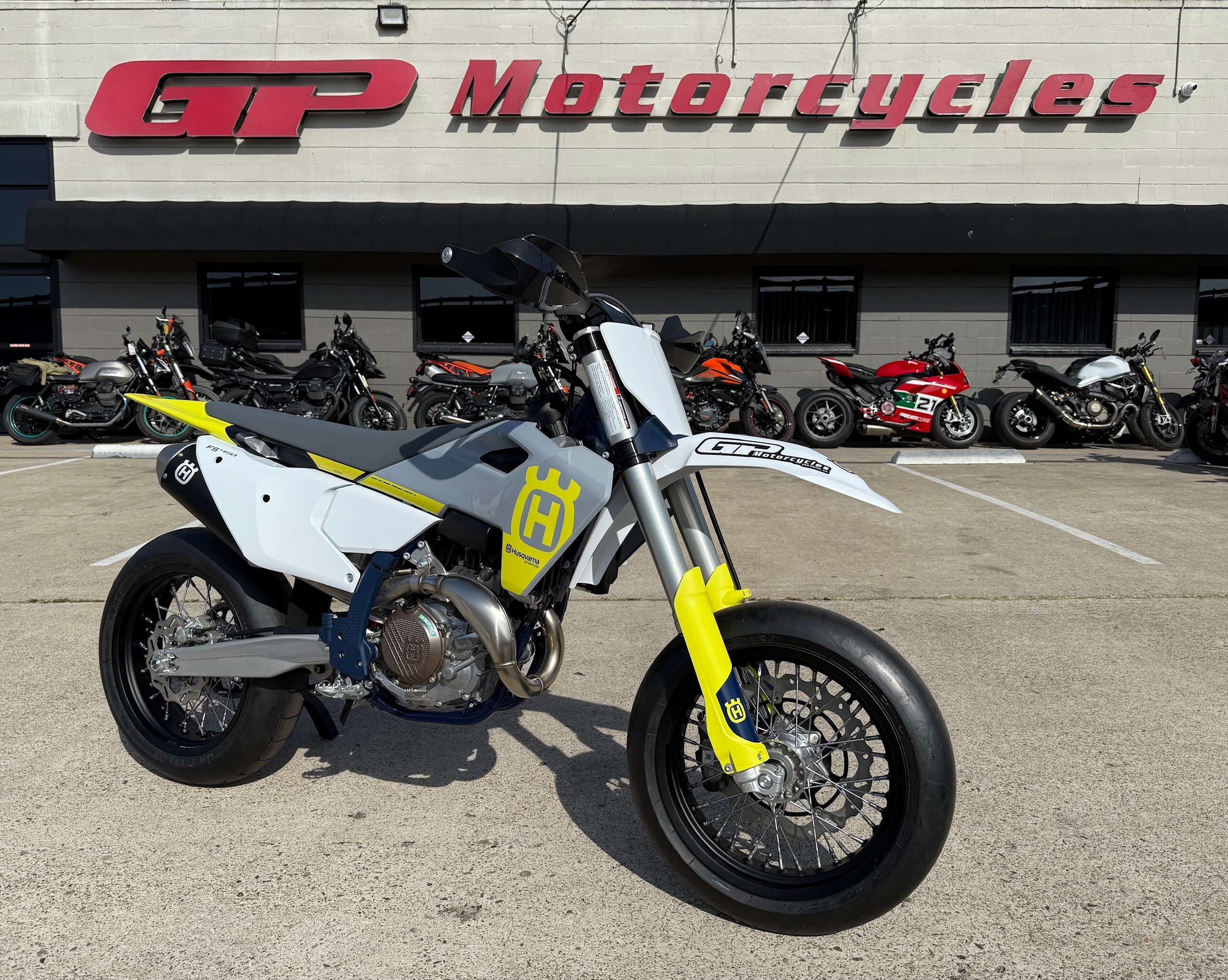2023 HUSQVARNA FS 450 SUPERMOTO