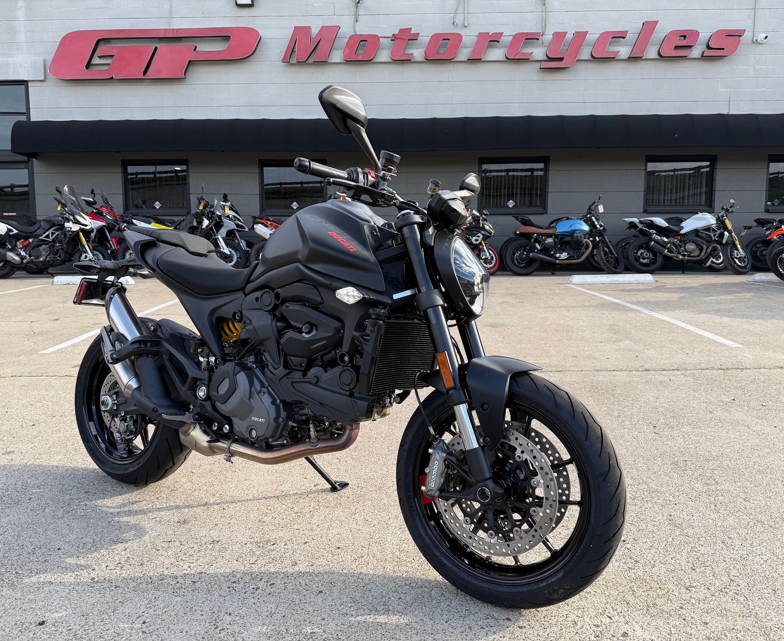 2026 DUCATI MONSTER + DARK